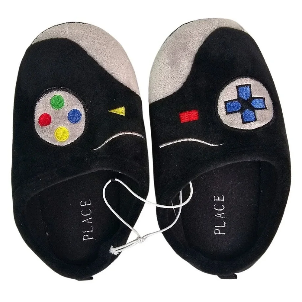 The Children's Place Little Boys Video Game Slippers Black Size 2‎ NWOT